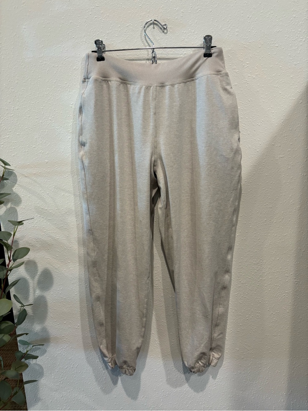 Athleta SoftLuxe Jogger alabaster medium